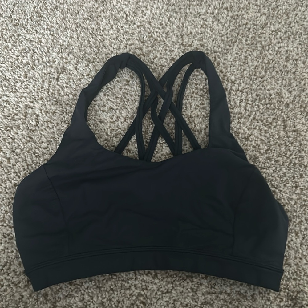 Free to be serene lululemon bra size 4 navy blue